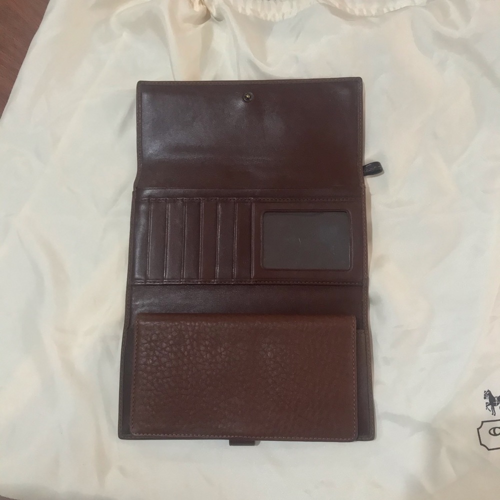 Coach Wallet + Check Holder - Picture 4 of 8